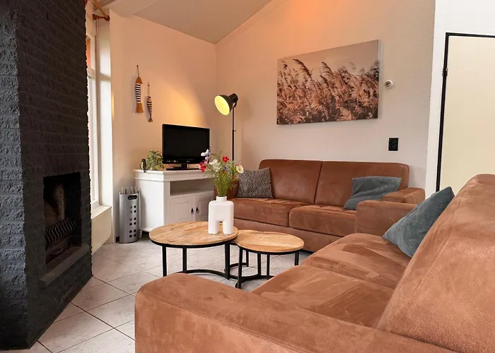 Semesterbostad Zeester 227 De Zandloper